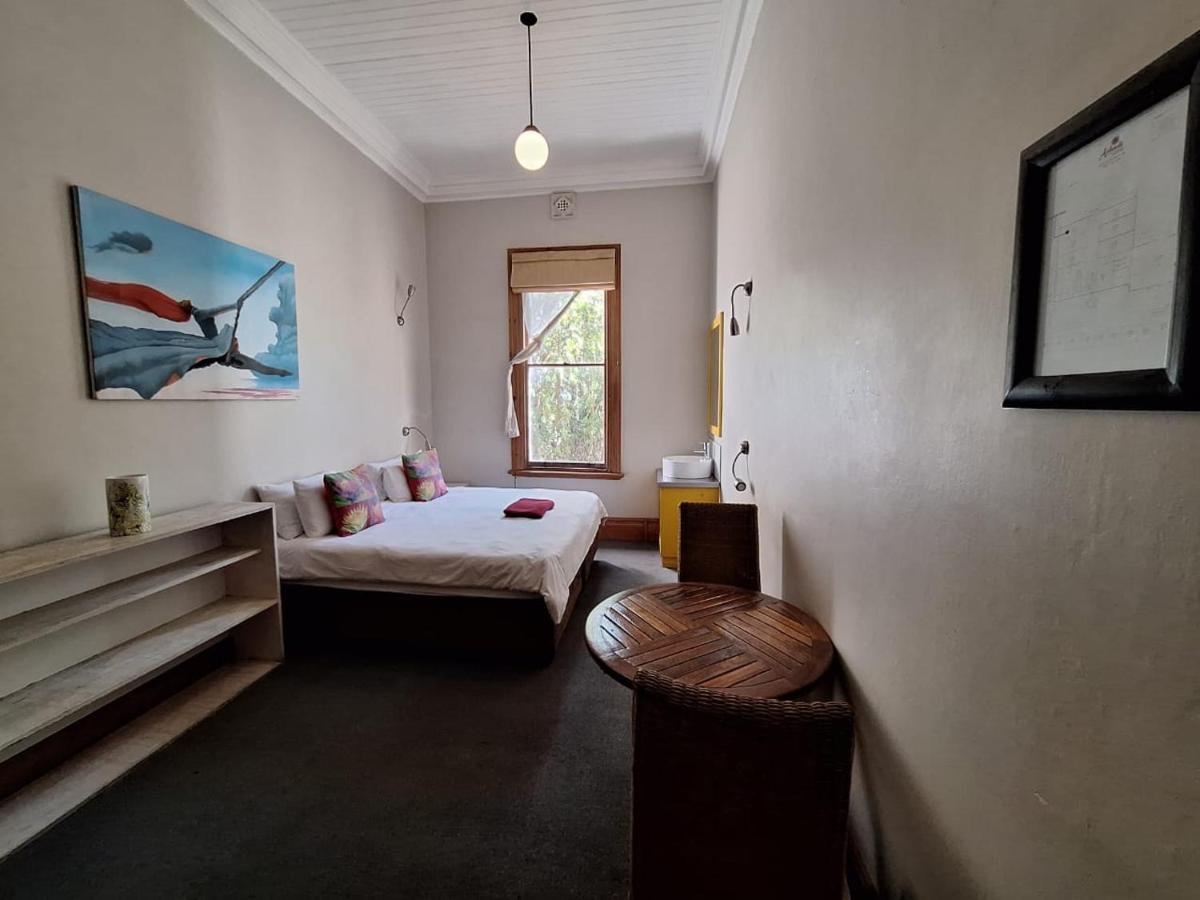 Ashanti Lodge Backpackers Cape Town Bagian luar foto